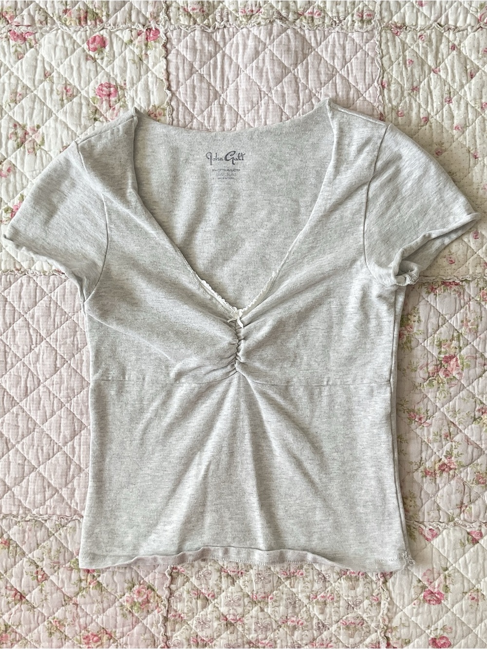 Brandy Melville Light Gray V-Neck Crop Top